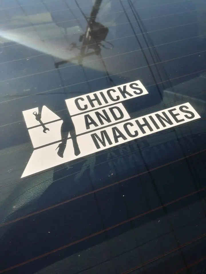Autocollant Chicks And Machines