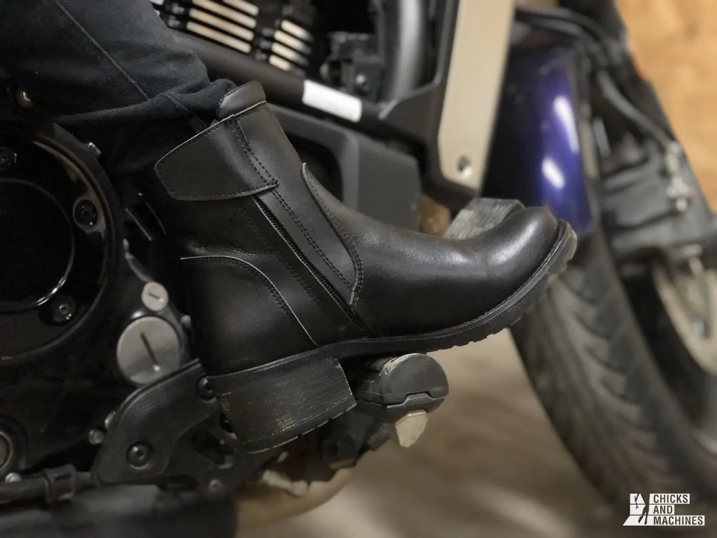 Prueba: botas de cuero para moto de mujer Falco Ayda