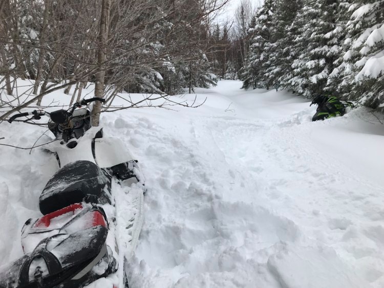 Comment débuter la motoneige hors-piste 5 Comment débuter la motoneige hors-piste