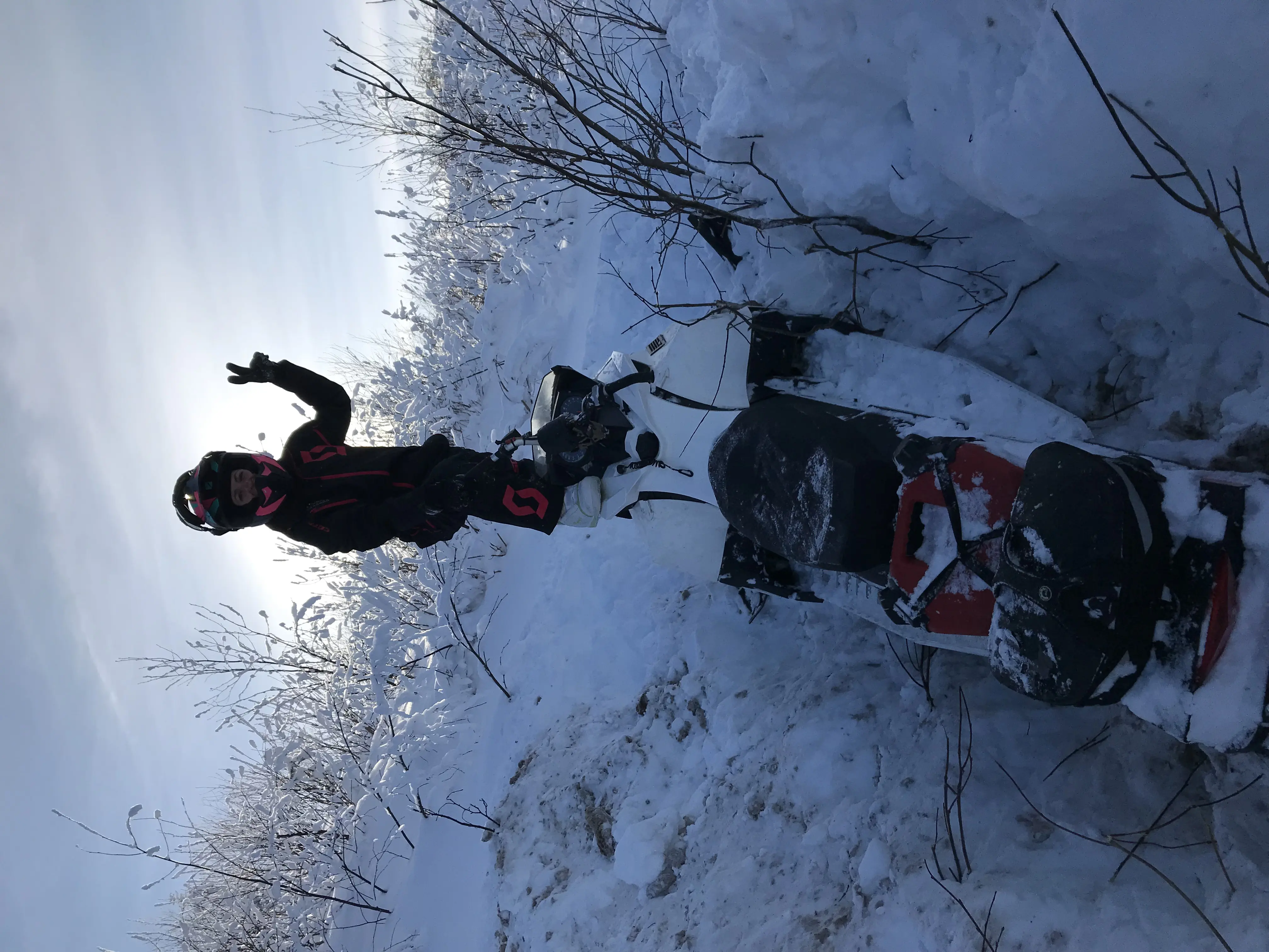 Comment débuter la motoneige hors-piste