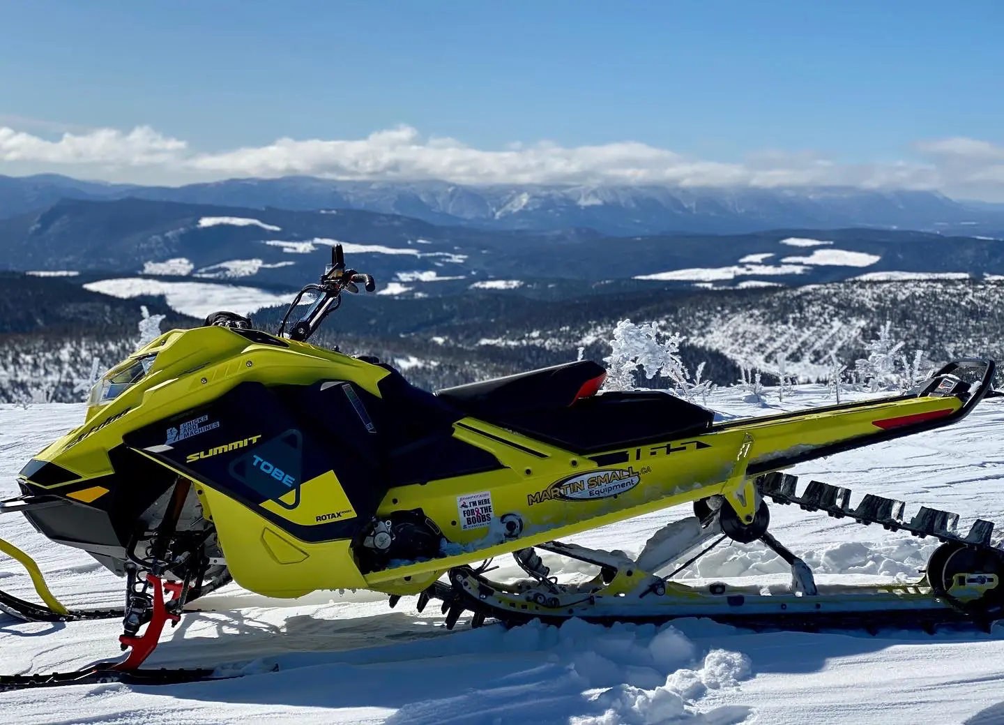 Ma "date" avec le Summit Turbo 850 E-TEC 2020 de Ski-doo