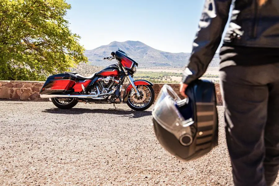 cvo street glide