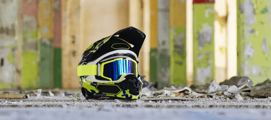 Dirtbike helmet for children