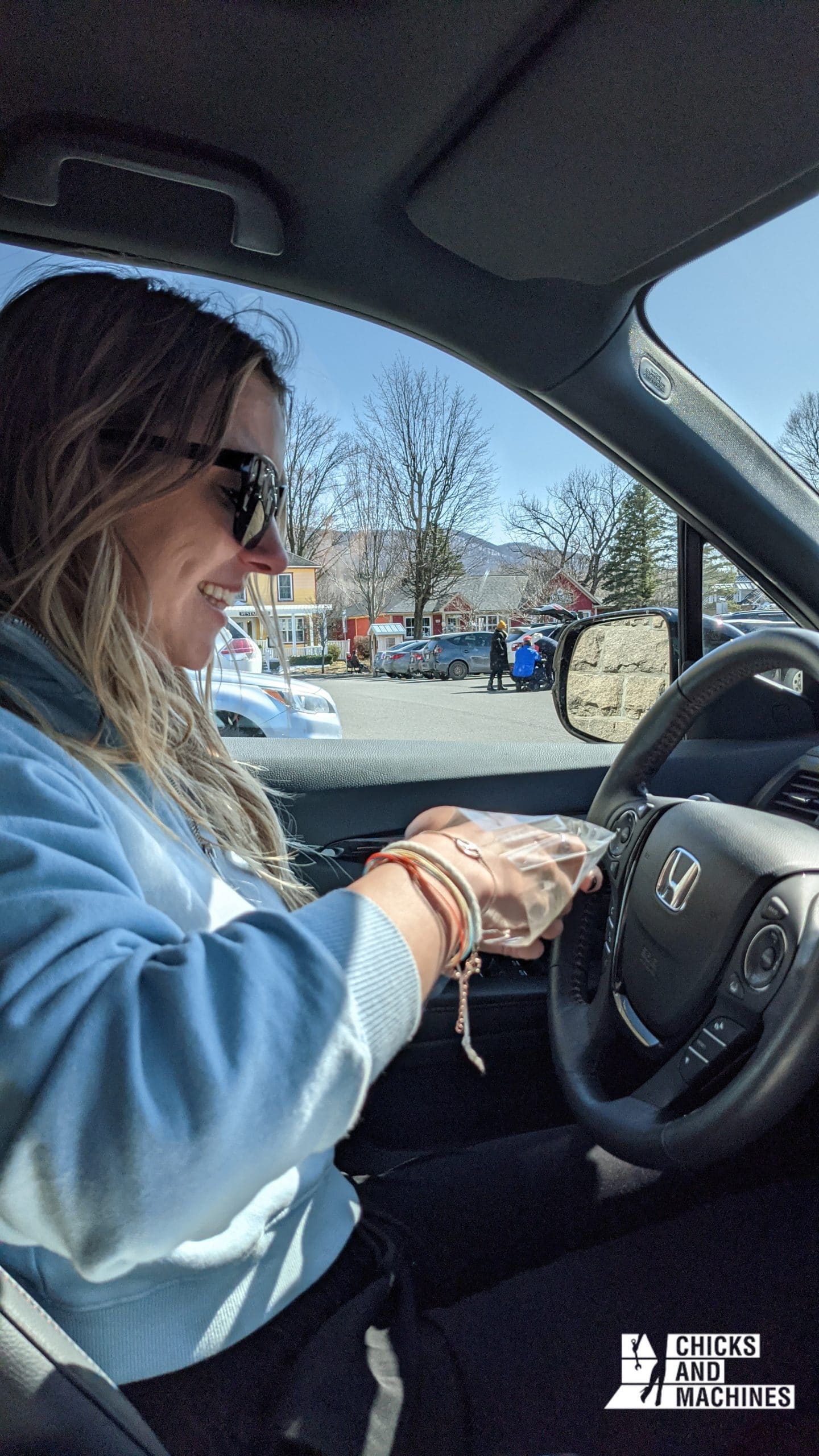 A road trip in the 2020 Honda Ridgeline Black Edition 7 Cyndi enjoys her dessert and wonders why she didn't take more ;)