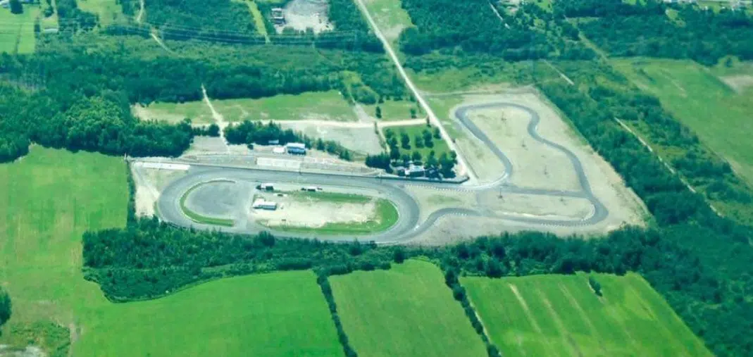 Vue d'ensemble de l'Autodrome de Montmagny. Source: Facebook