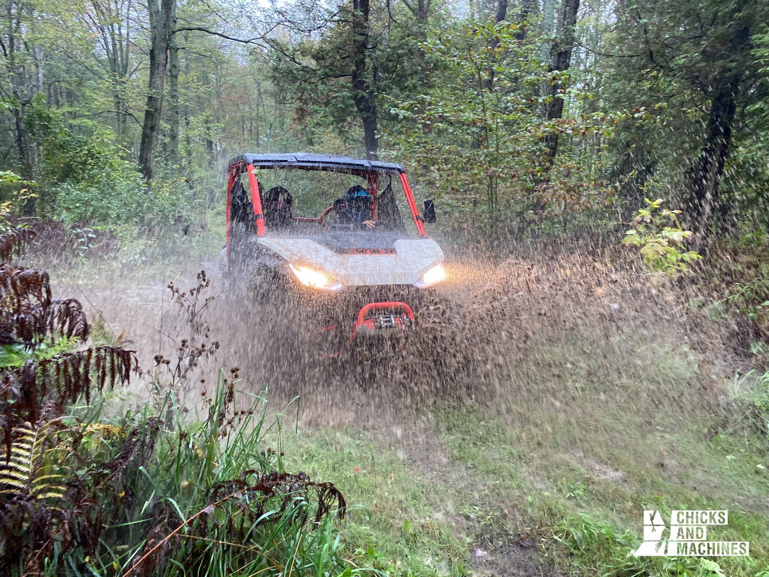 The suspension and shock absorbers allow you to venture into all types of terrain without any problems!