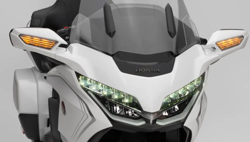 The powerful LED lighting.Source: https://motorcycle.honda.ca/model/touring/gold_wing_tour/2021