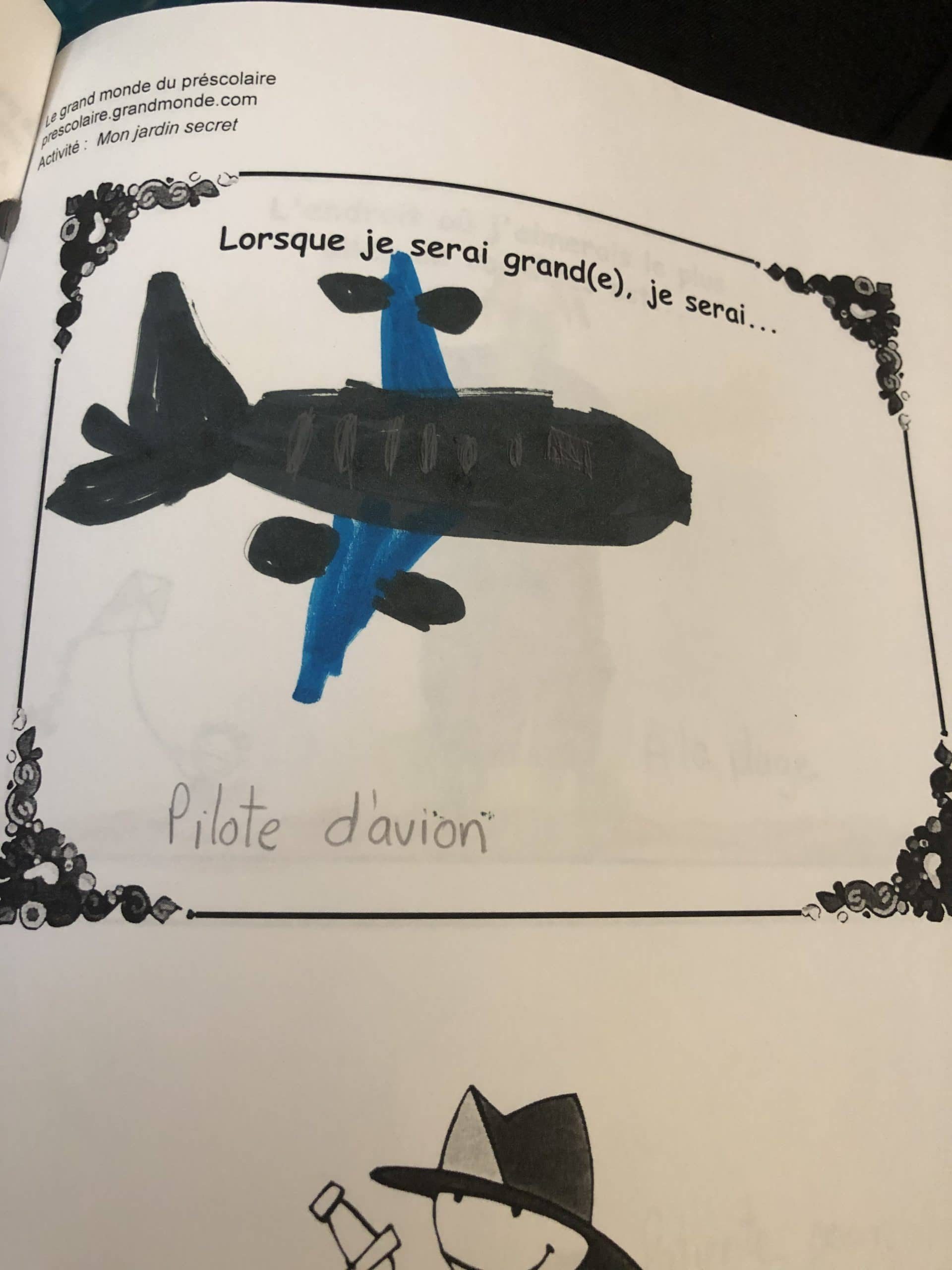 Dessin d'enfance de Myriam. Elle a toujours rêvée d'être pilote d'avion.