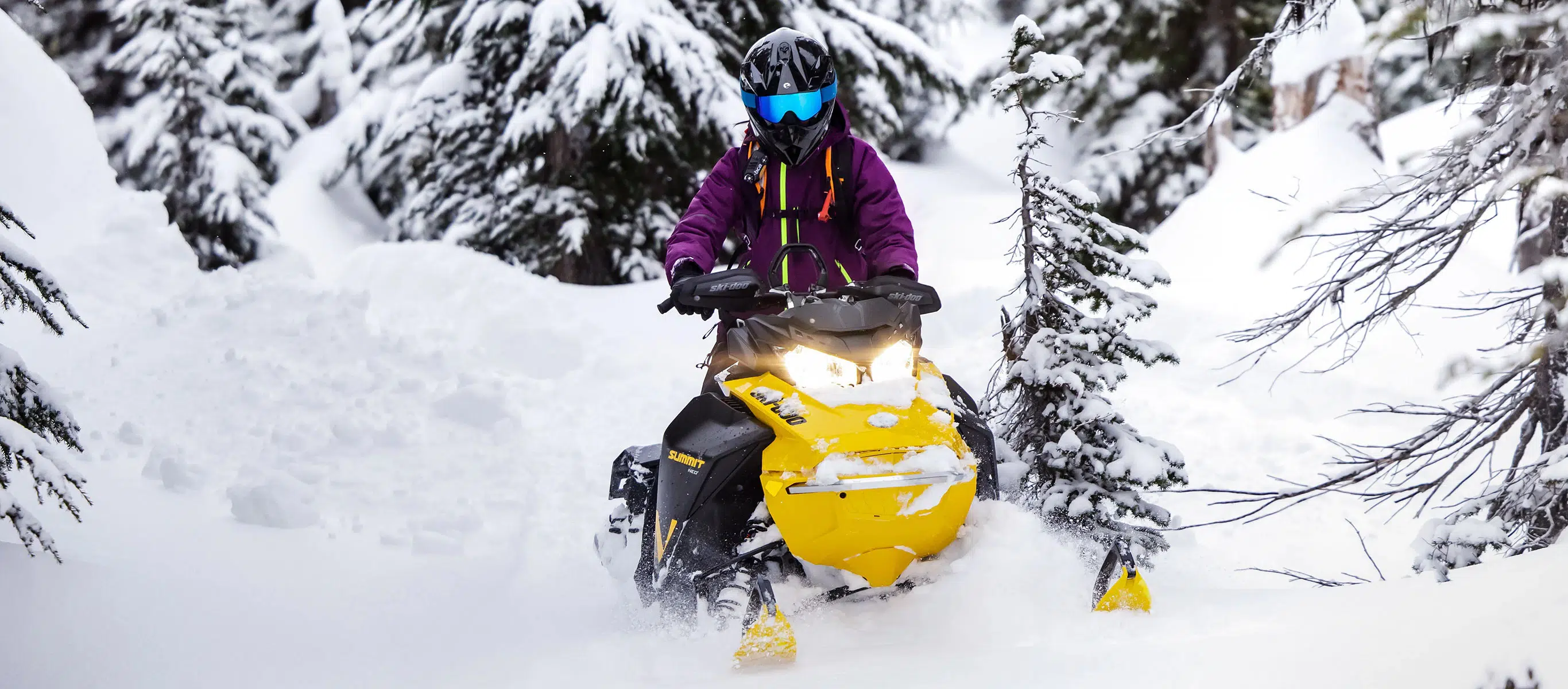 Ski-Doo 2023 Summit NEO Plus