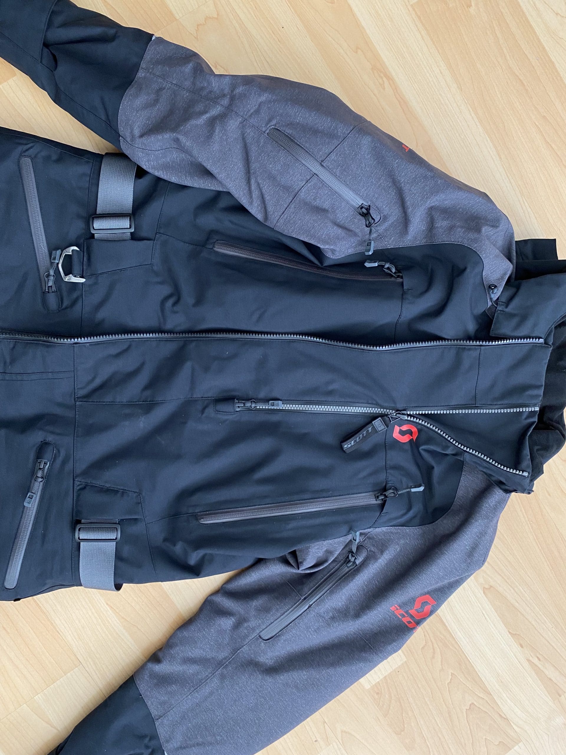Essai de l'ensemble SCOTT DS-I DRYO pour femme 19 L'ensemble vue de devant