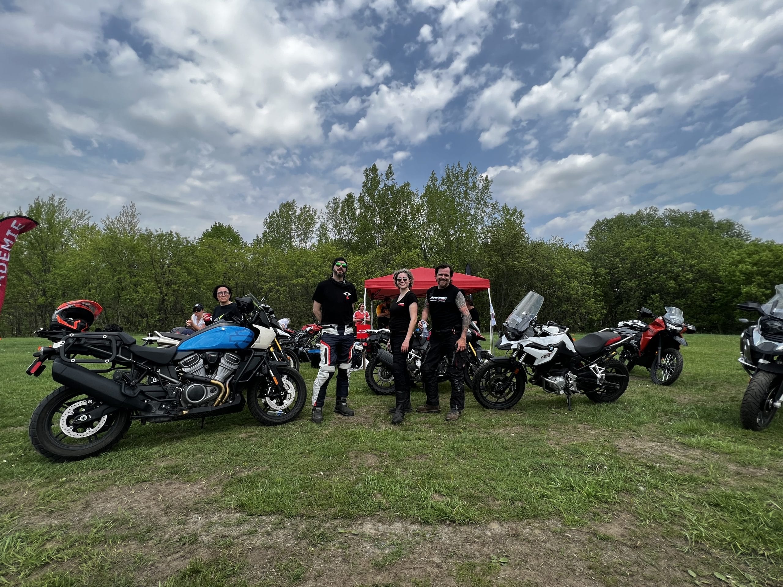 Charles-Édouard Carrier et Pascal Bélisle de Nomades à Moto