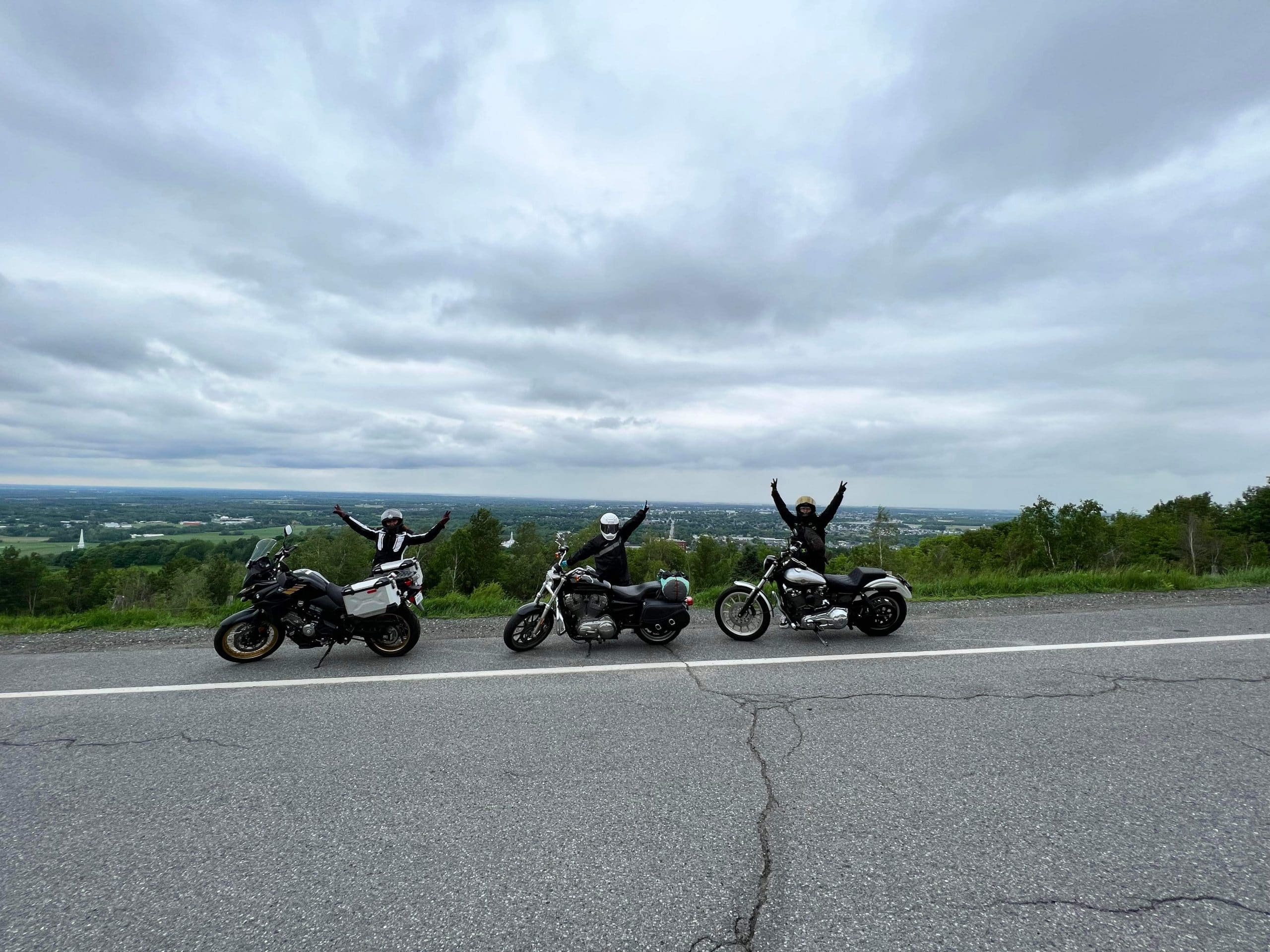 3 Chicks And Machines en visite au Centre-du-Québec « Partie 2 » 7 La magnifique vue panoramique du Mont Arthabaska