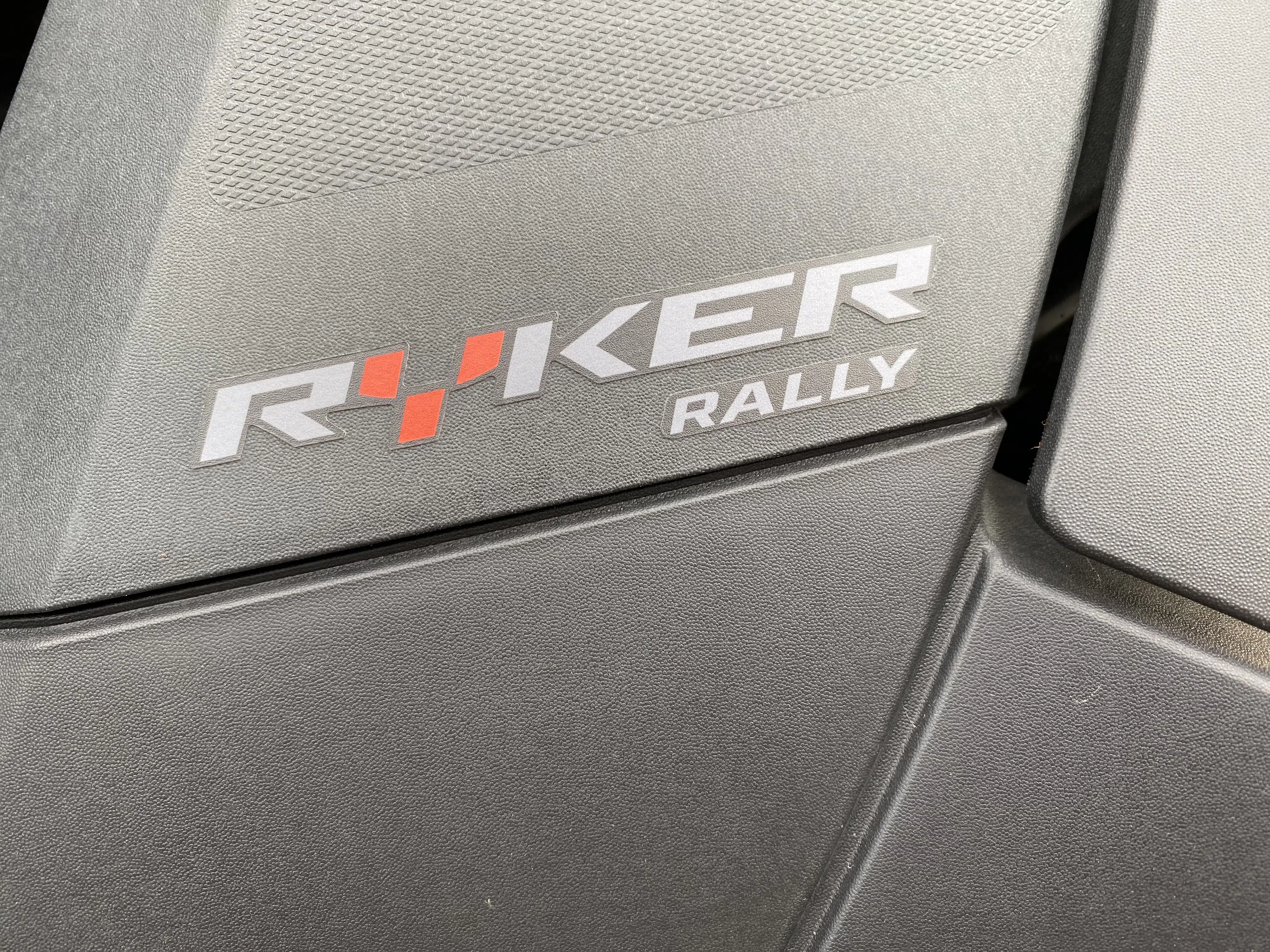 Logo Ryker Rally