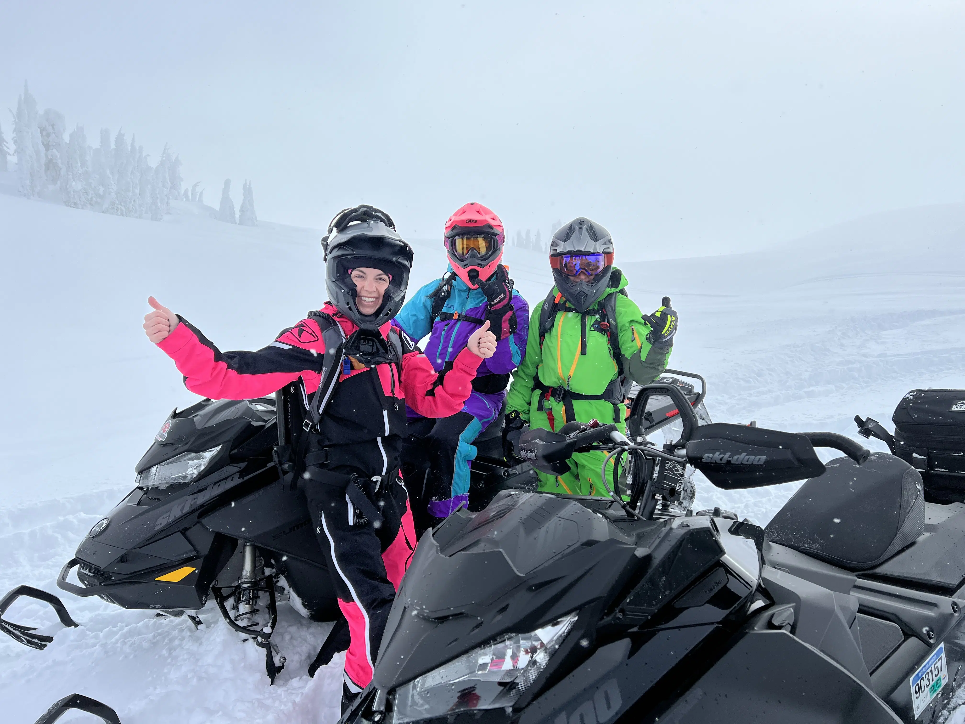 Marie et Jess, deux filles complètement « badass » avec qui j’ai eu la chance de me lier d’amitié là-bas.