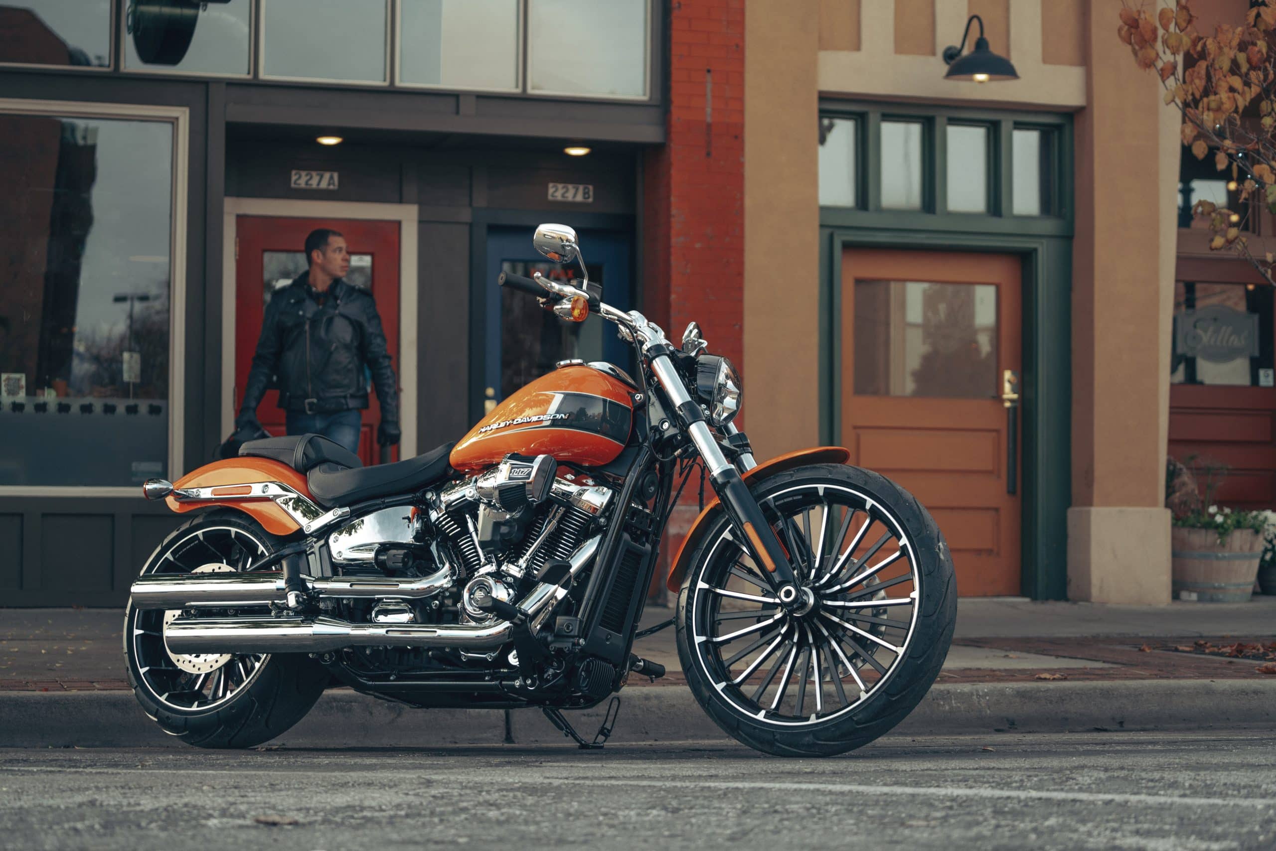 Harley-Davidson annonce le retour du Breakout pour 2023!