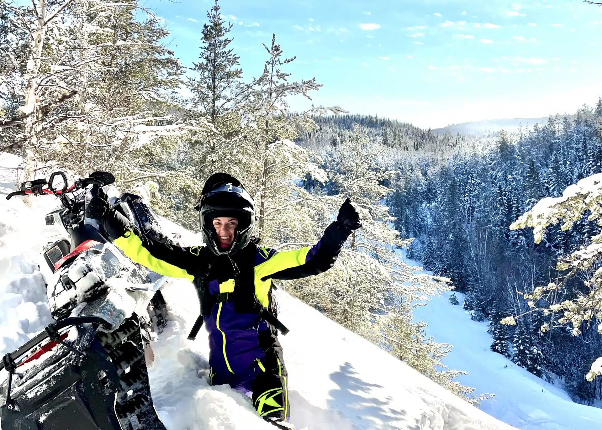 5 choses à savoir sur la motoneige hors-piste - 5 things to know about off trail snowmobiling