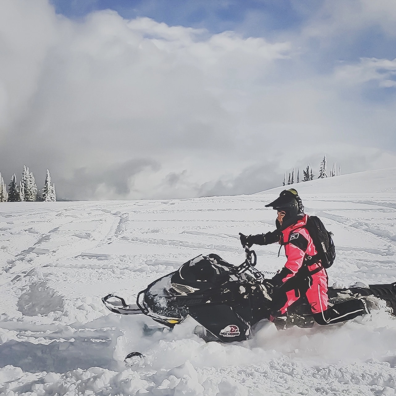 Les 5 choses à savoir absolument sur la motoneige hors-piste 27 Revelstoke, BC