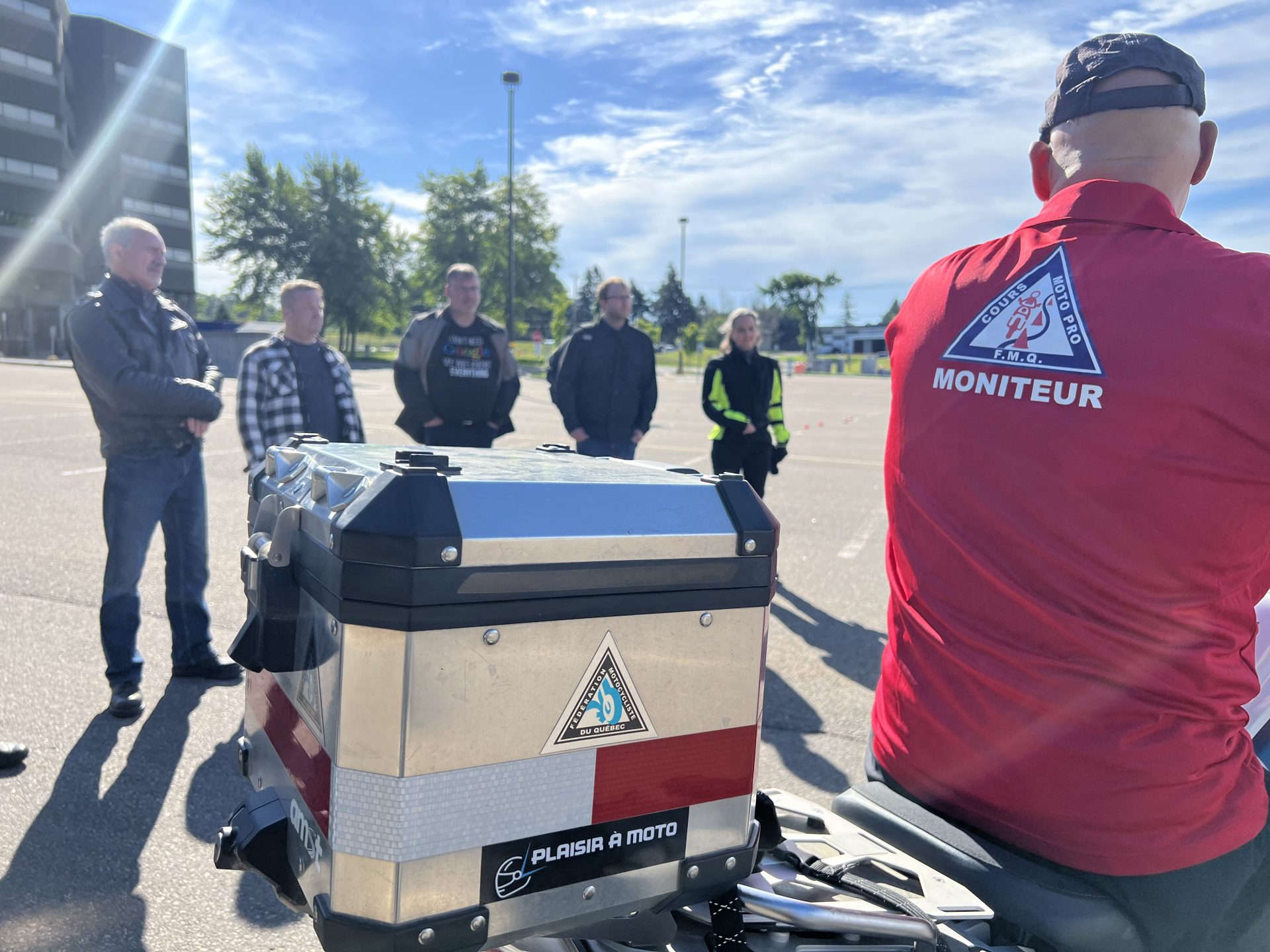Maîtrisez Votre Moto : explorez la Formation de 4 heures de la FMQ
