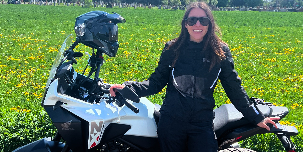 Honda NX500: La moto idéale pour les nouveaux aventuriers