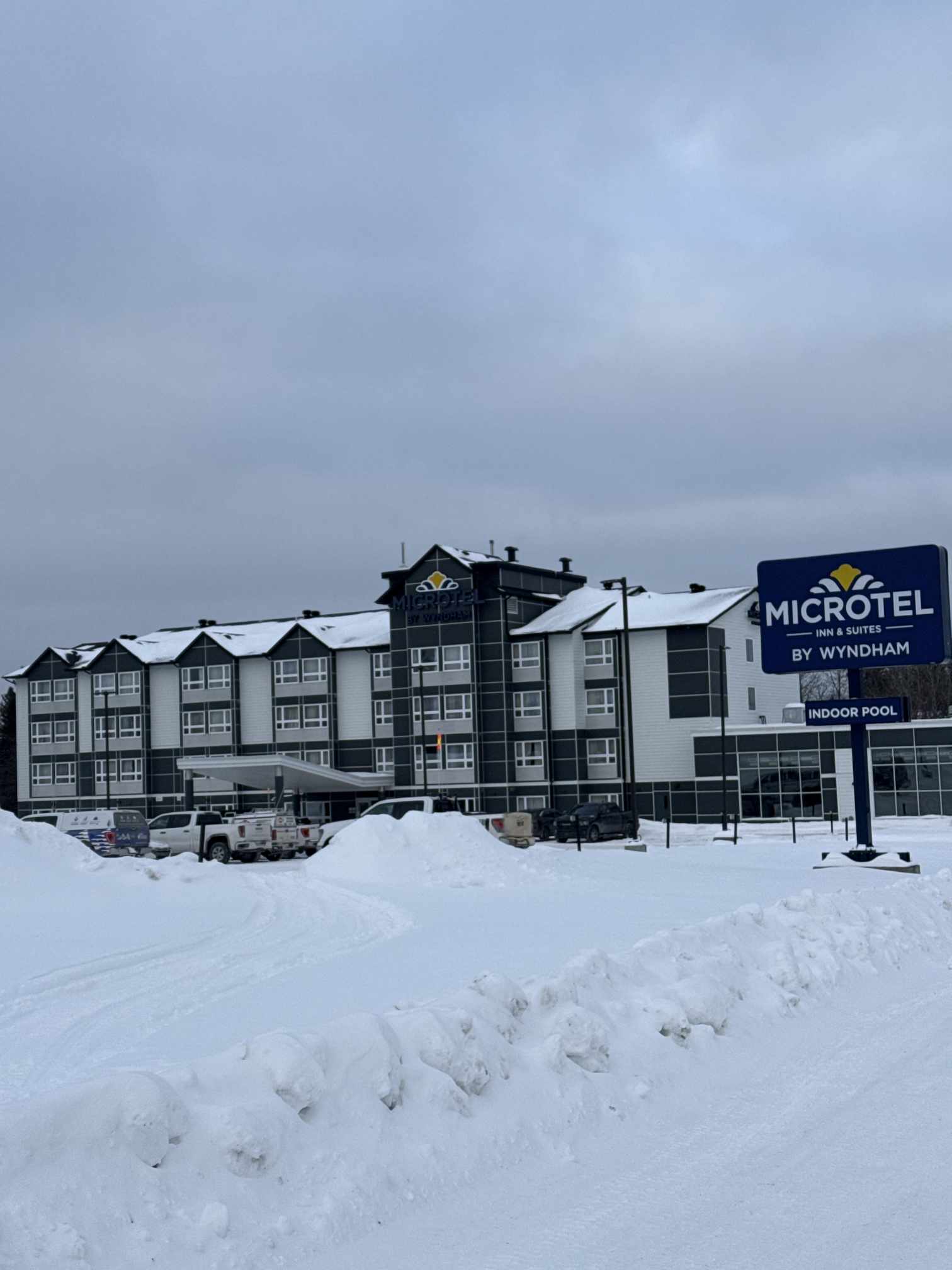 Le Microtel Kirkland Lake a su nous recevoir comme des reines! Le Microtel Kirkland Lake a su nous recevoir comme des reines!