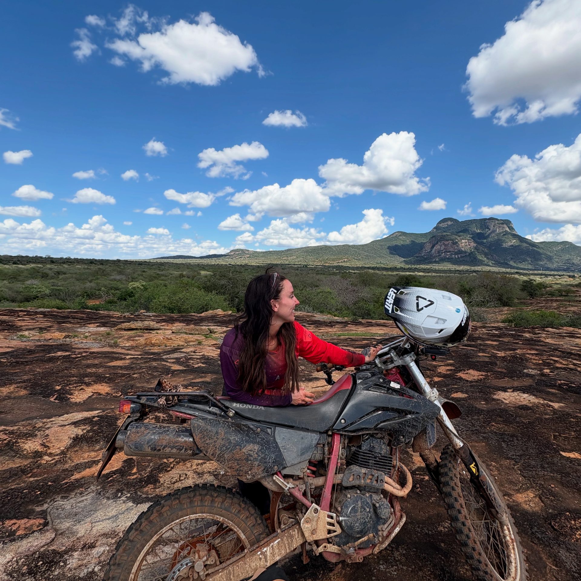 À moto à travers le Kenya : une aventure hors route inoubliable