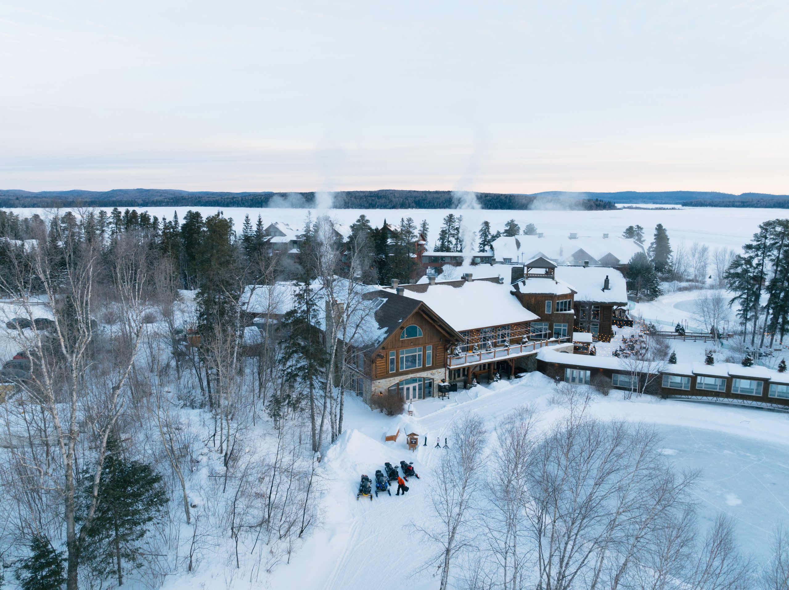 L'Auberge du Lac Taureau est un incontournable du Pays de la Motoneige