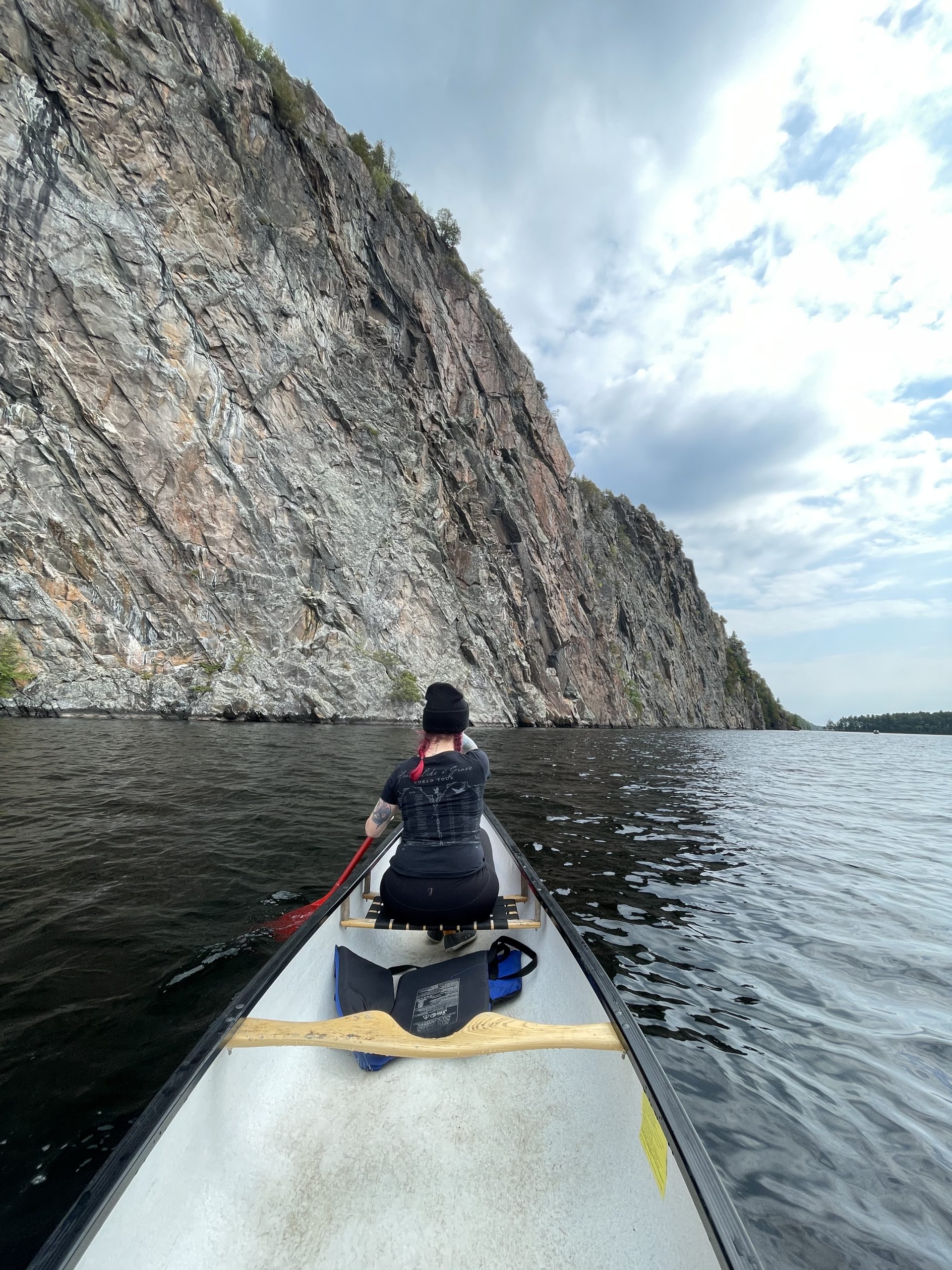 A canoe trip to admire Mazinaw Rock A canoe trip to admire Mazinaw Rock