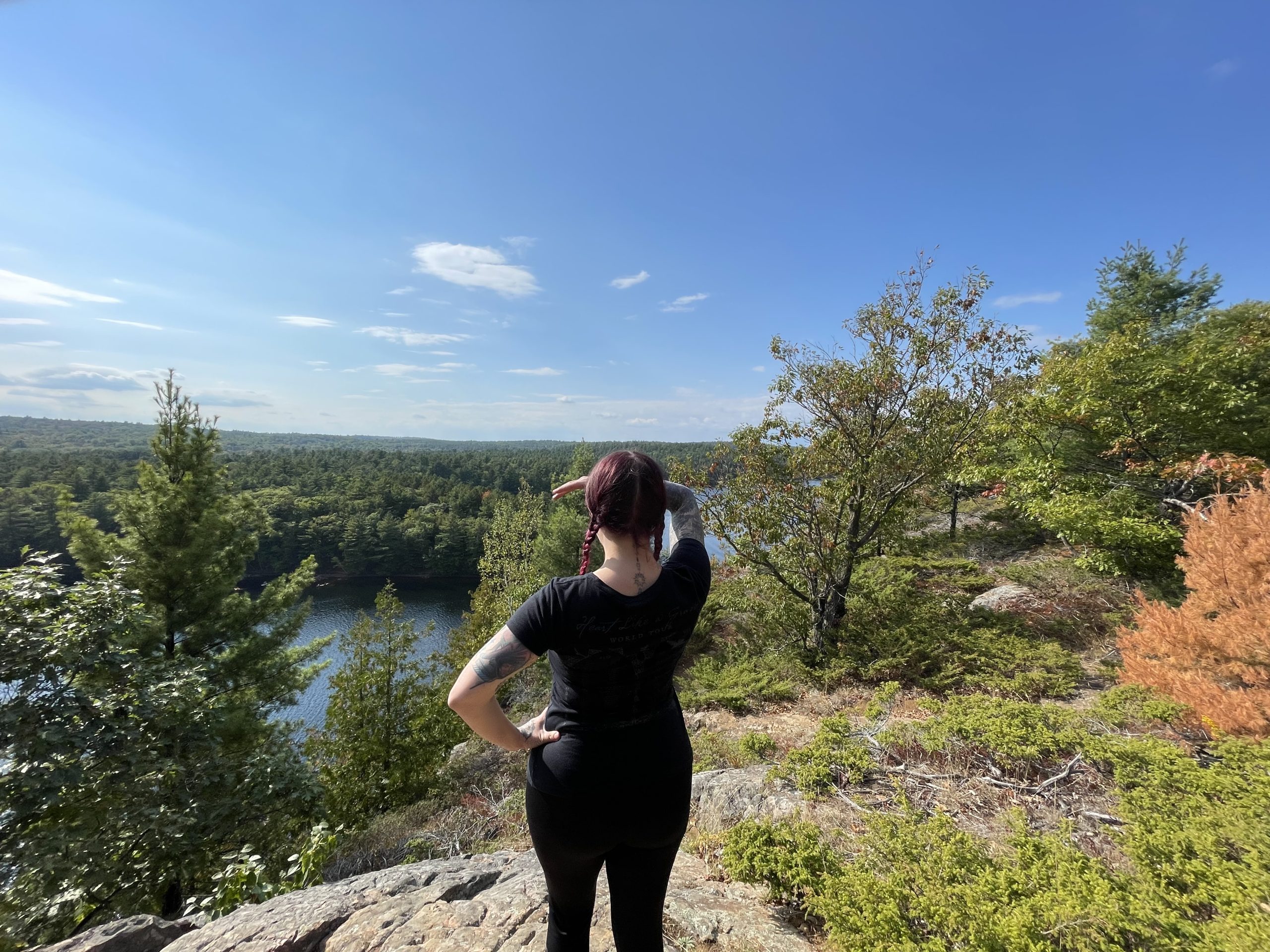 Itinéraire plein-air et moto-camping dans les Hautes-Terres de l’Ontario : une aventure inoubliable 2 image00012 scaled