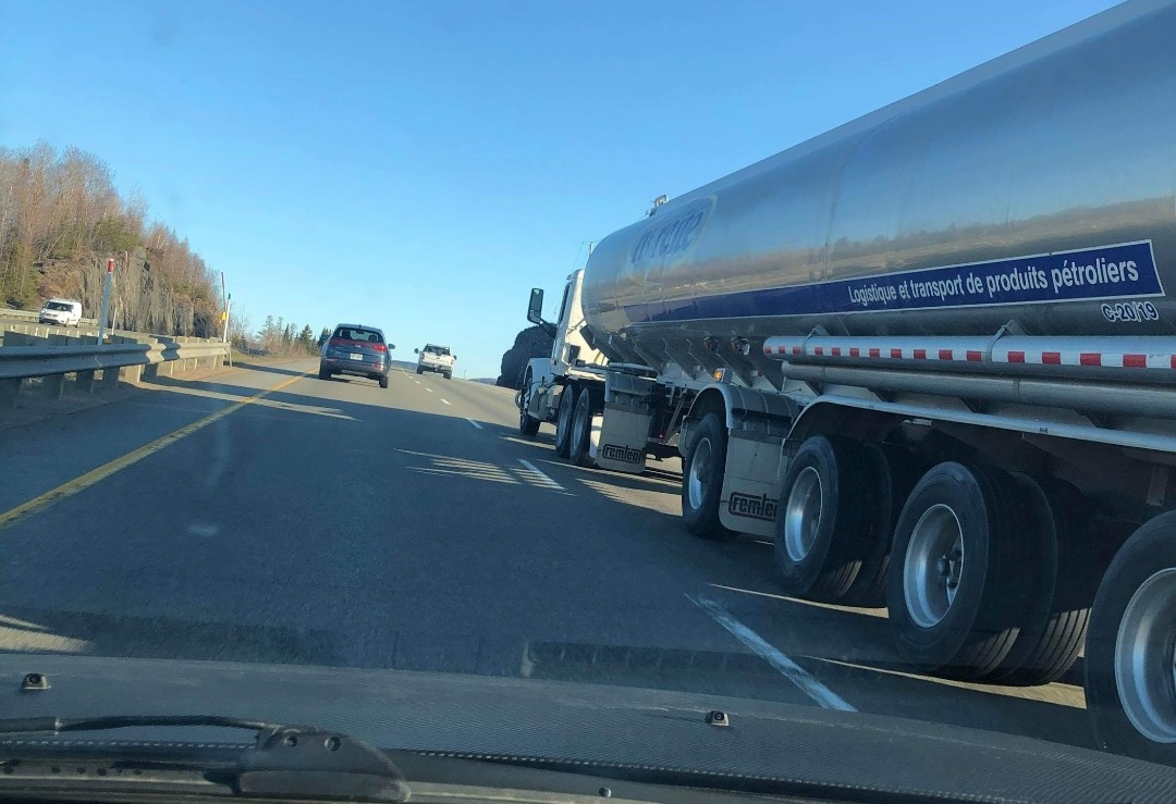 During the thaw, trucks travel faster. Overtaking is therefore more dangerous. During the thaw, trucks travel faster. Overtaking is therefore more dangerous.