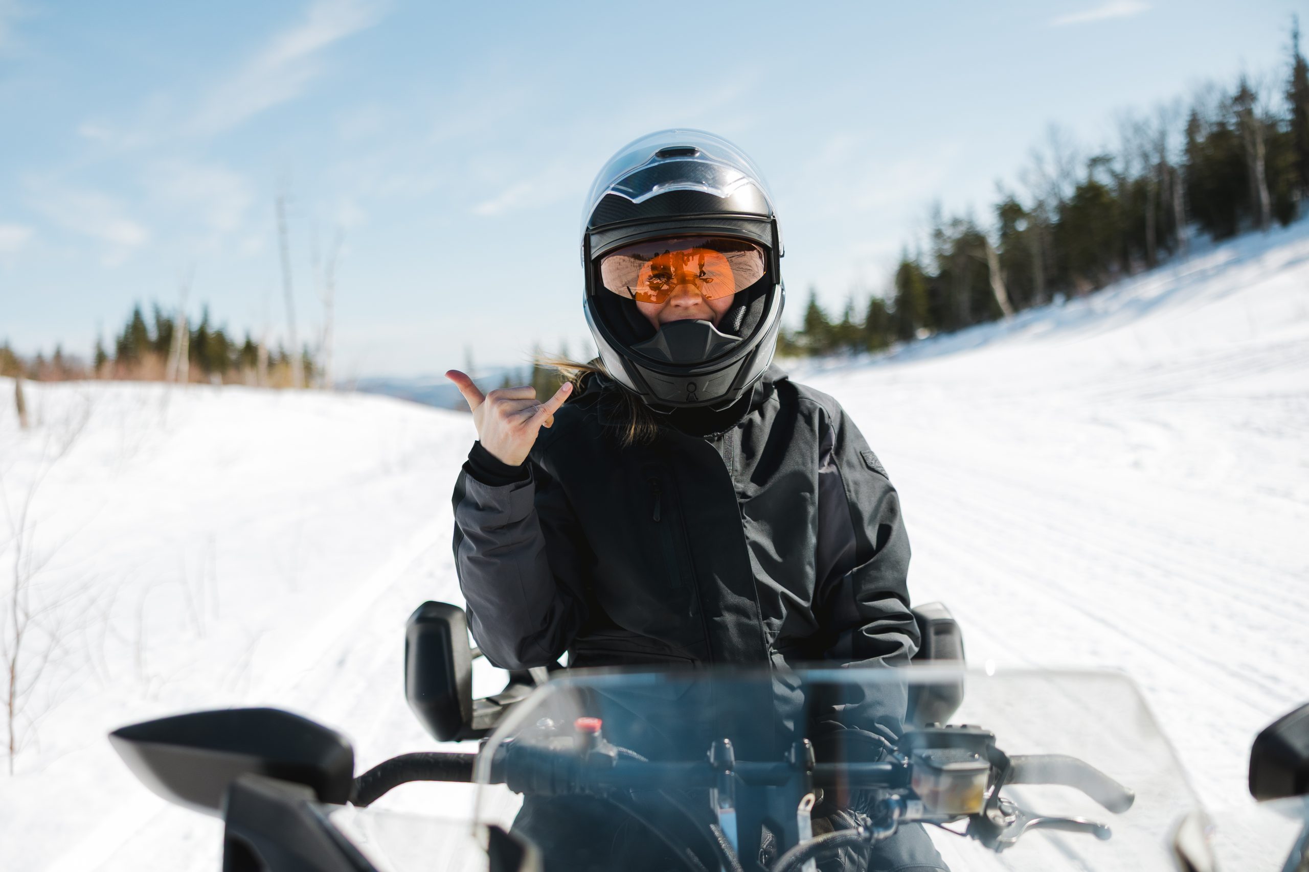 Seras-tu la Reine des Sentiers? 2 UNSO SKI DOO NORDEXPE 2025 MMXPRODUCTION 1370 scaled