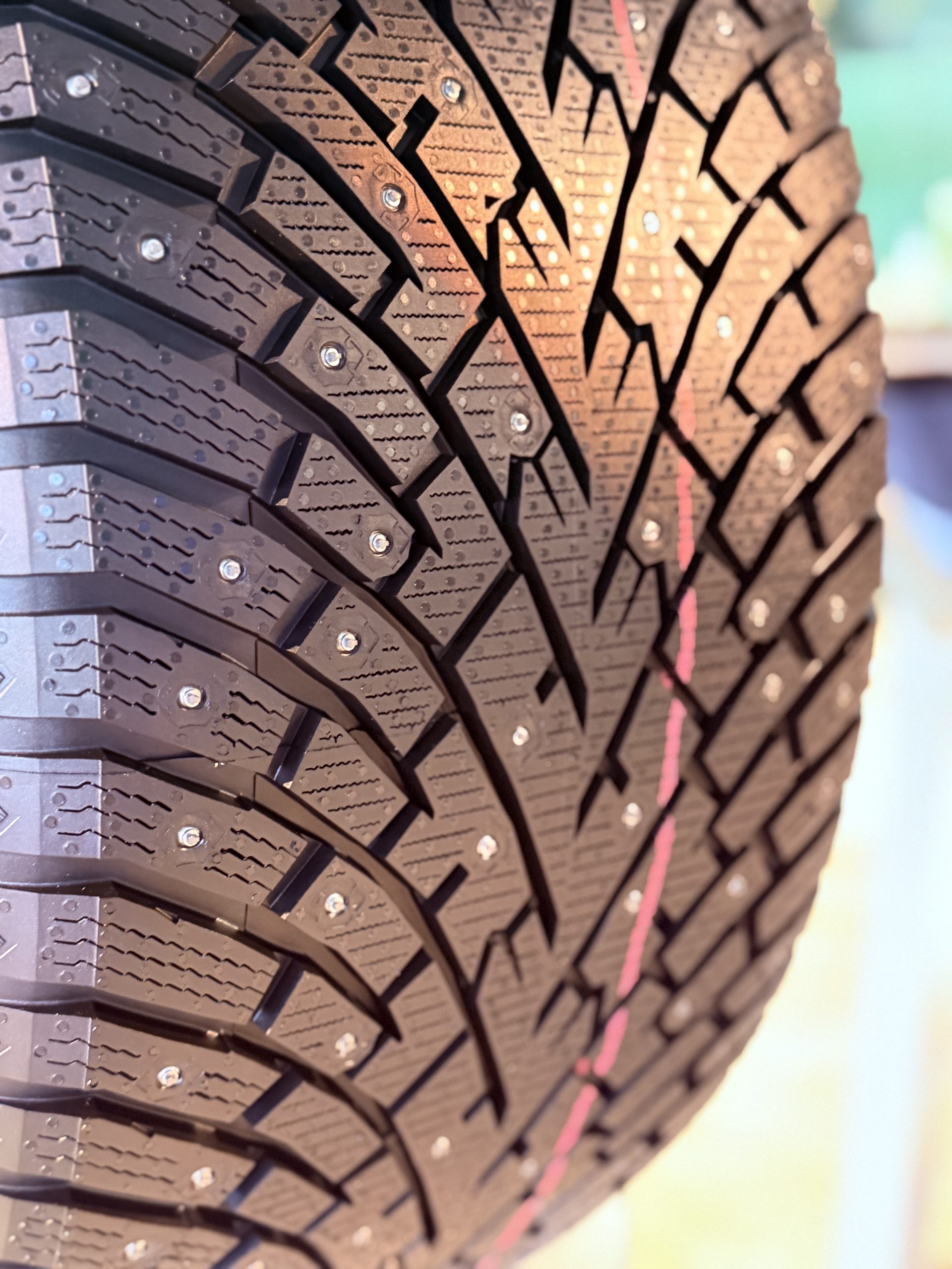 Nokian Tyres Hakkapeliitta 01 Nokian Tyres Hakkapeliitta 01