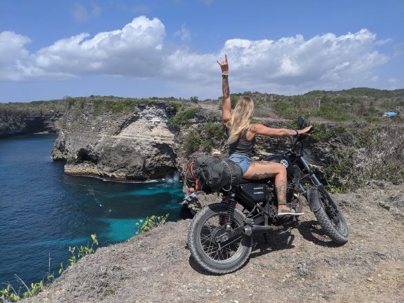Claudia : adrenaline junkie, naturopathe, pis mariée à sa liberté