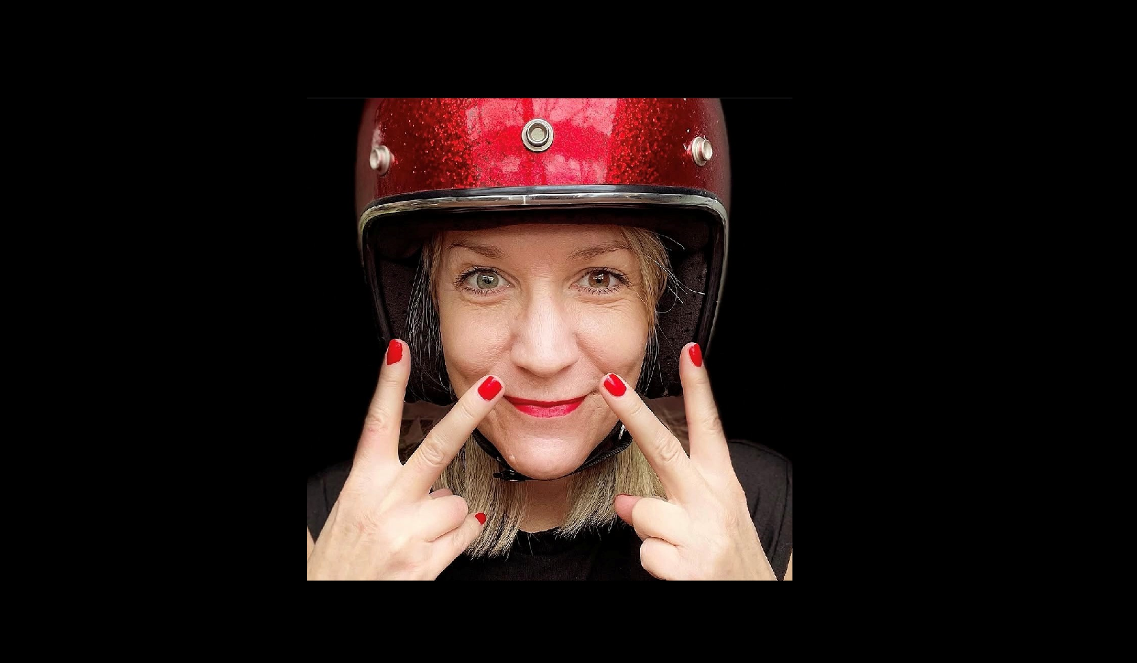 Julie: Badass depuis les années 70!